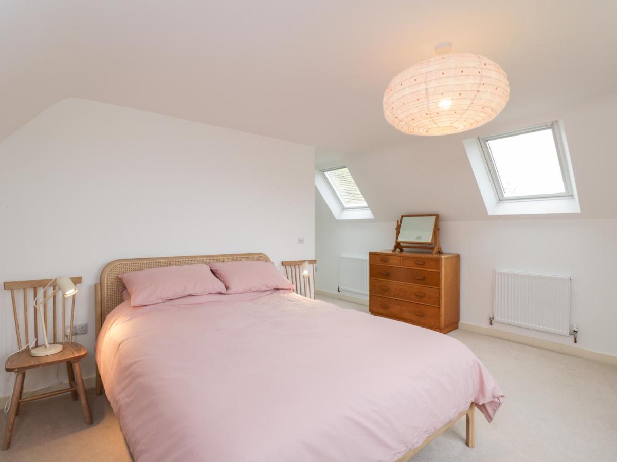 High Cogges Farm Holiday Cottages ويتني المظهر الخارجي الصورة