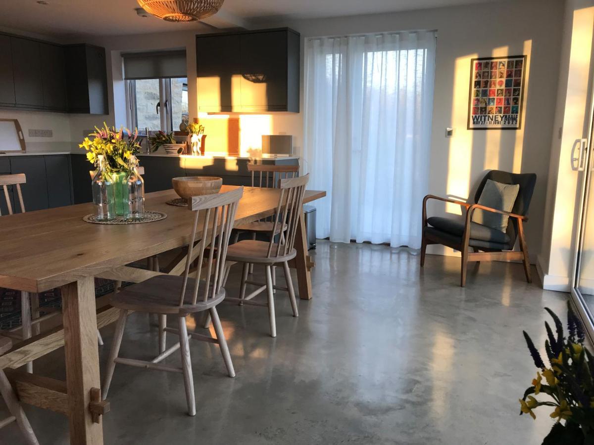 High Cogges Farm Holiday Cottages ويتني المظهر الخارجي الصورة
