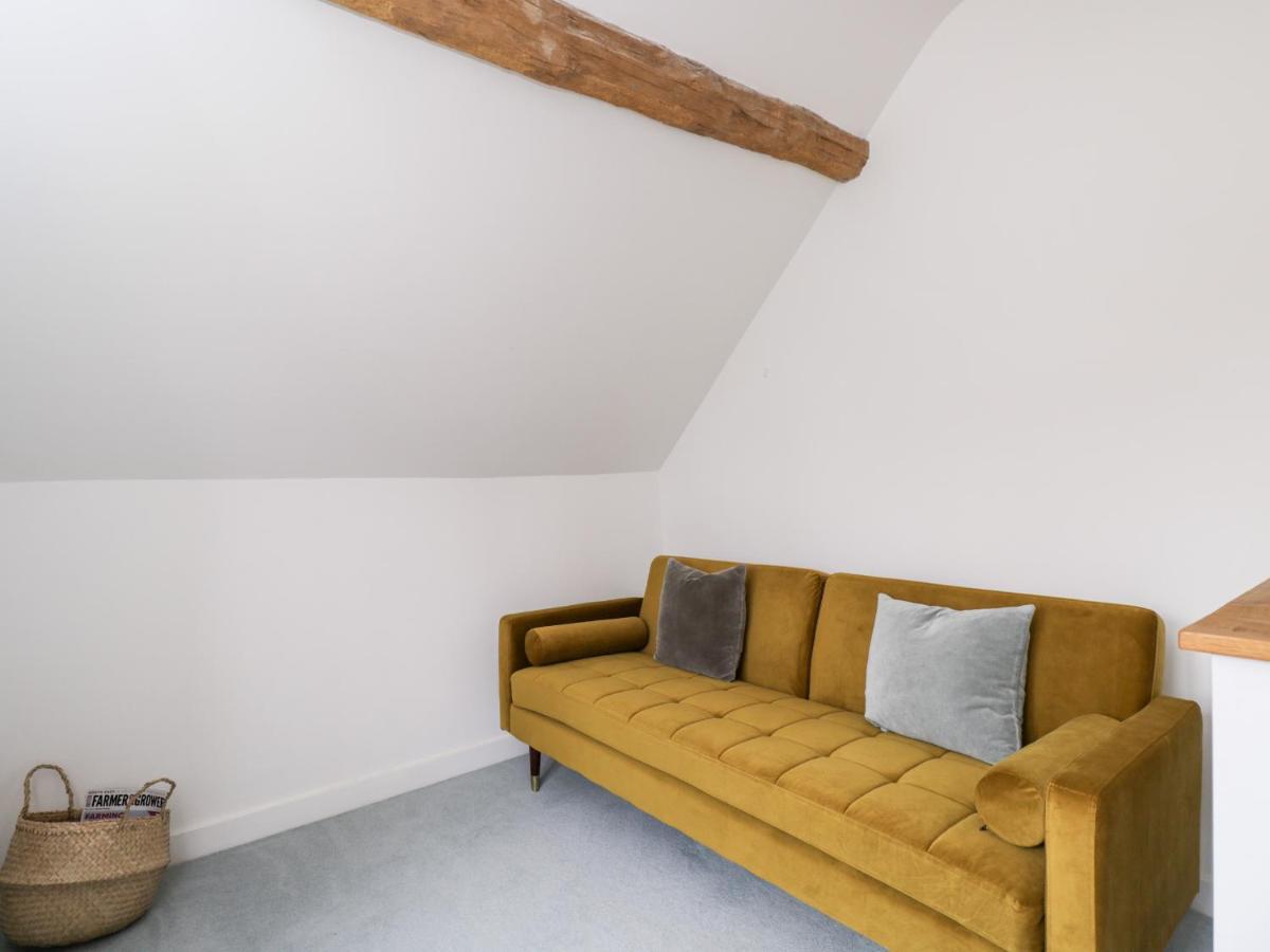 High Cogges Farm Holiday Cottages ويتني المظهر الخارجي الصورة